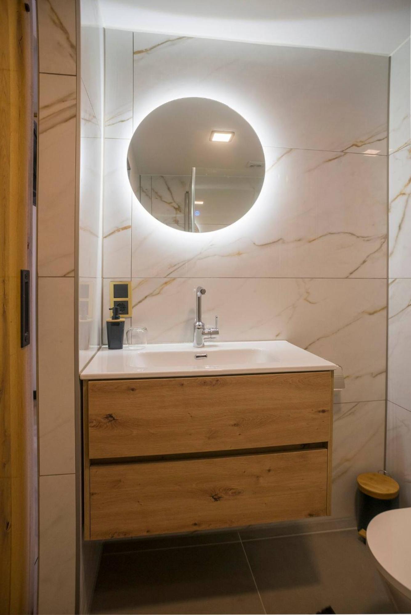 Unique luxe room with AC&Private bathroom&patio Tilbourg Extérieur photo
