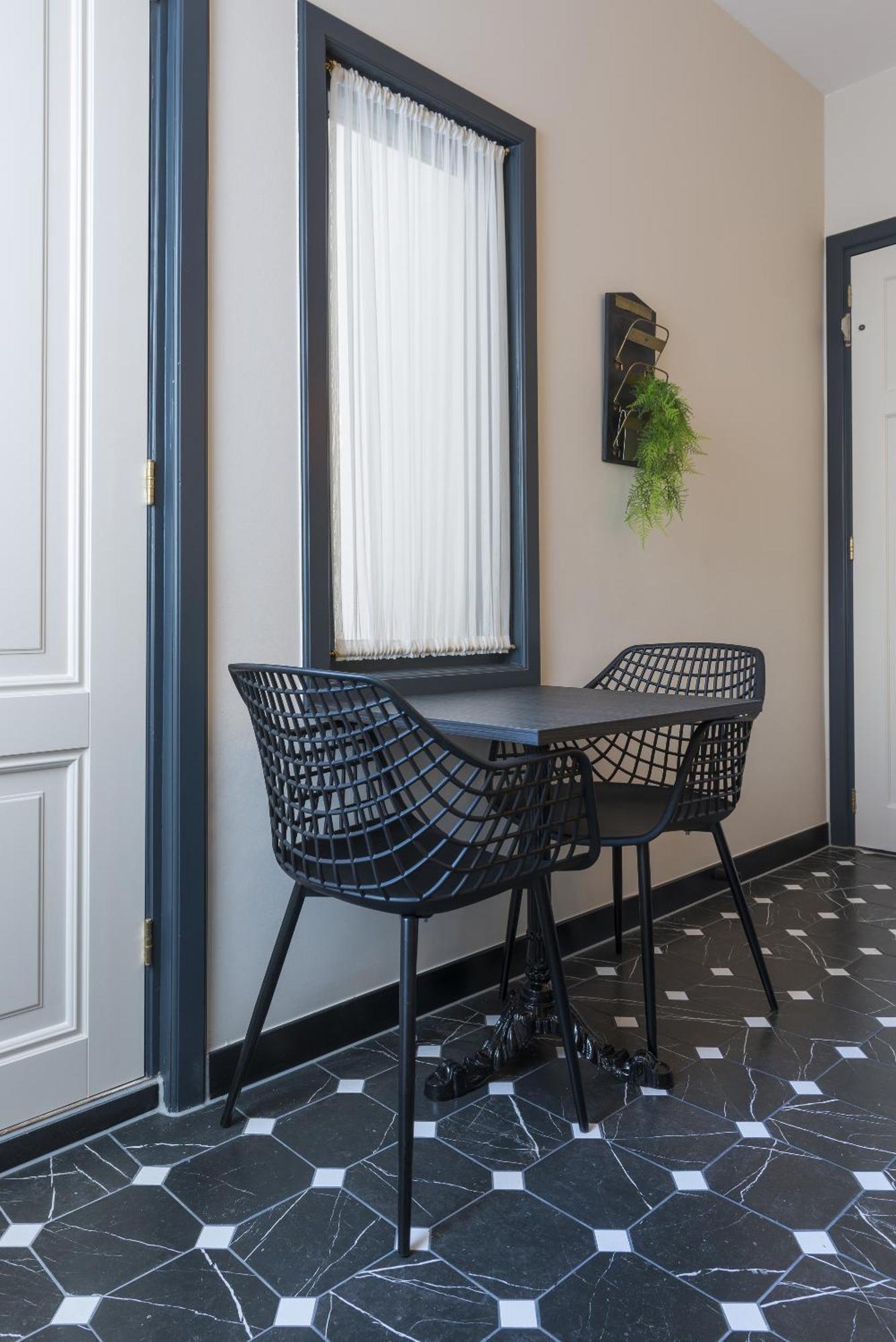 Unique luxe room with AC&Private bathroom&patio Tilbourg Extérieur photo