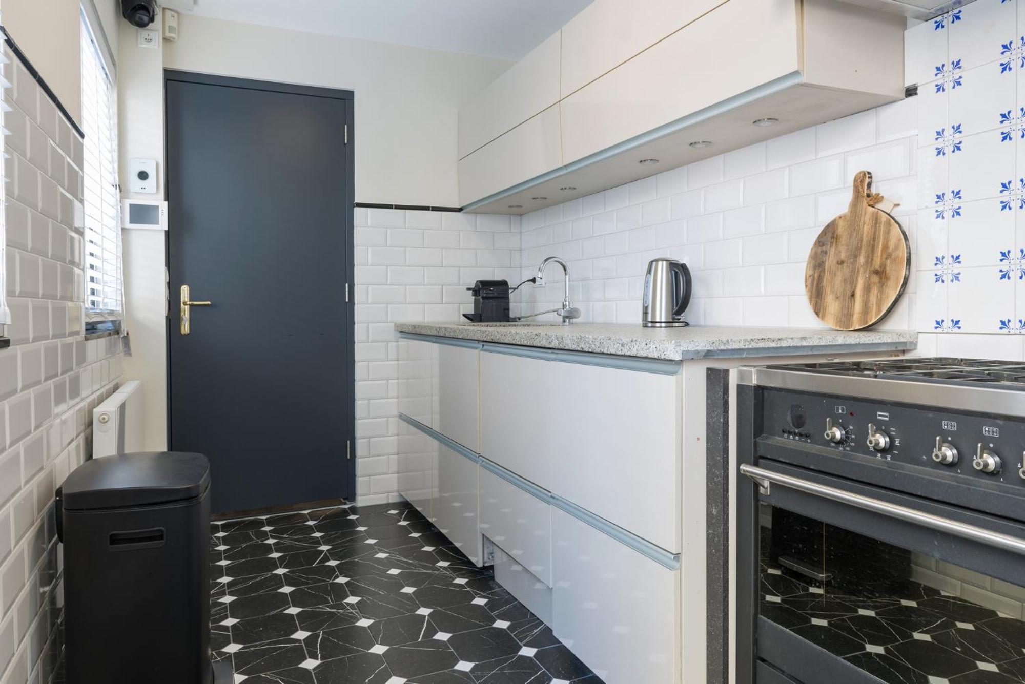 Unique luxe room with AC&Private bathroom&patio Tilbourg Extérieur photo
